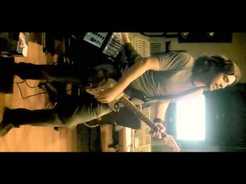 Andos feat Xuxi - Free spirit