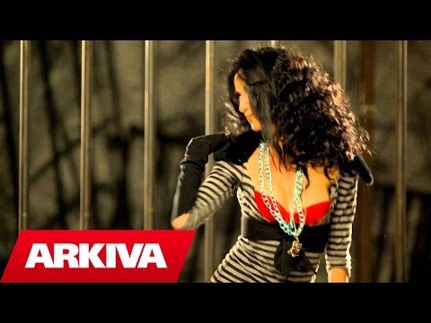 Shakull - E Paparapare 