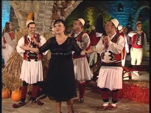 Selvete Bajrami - Shikom ne Sy 