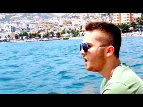 Red Bloody - I Braktisur 