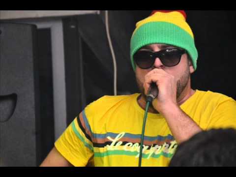 MC Kresha Ft Lavda - Rollin