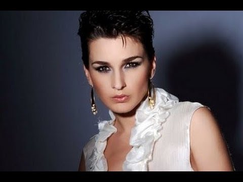 Elsa Lila - Pyes lotin 