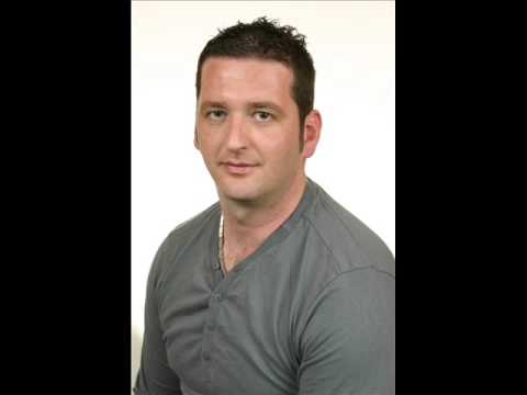 Gazmend Ukaj - 5 Minuta