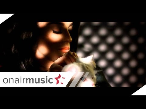 Lea Metolli - Larg nuk sheh 